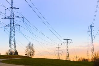 Μείωση σε φόρους στην ενέργεια όπου είναι δυνατόν ζητά ο Γιόργκενσεν από τα κράτη μέλη